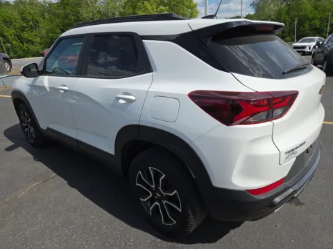 More photos of 2023 Chevrolet Trailblazer ACTIV at Outten Chevrolet of Hamburg, PA