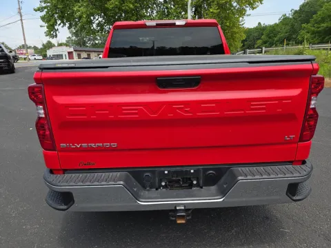 More photos of 2024 Chevrolet Silverado 1500 LT at Outten Chevrolet of Hamburg, PA