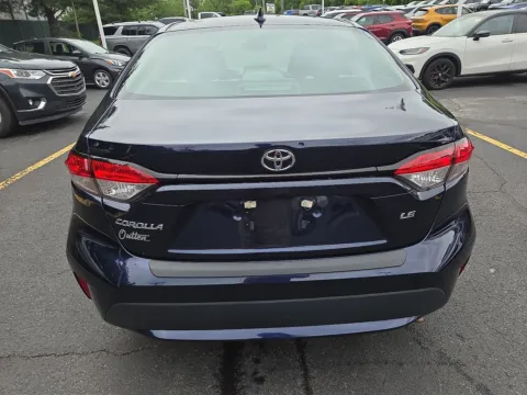 More photos of 2022 Toyota Corolla LE at Outten Chevrolet of Hamburg, PA
