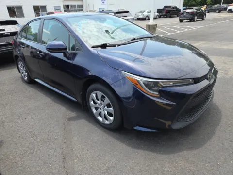 Blue 2022 Toyota Corolla LE for sale in Hamburg, PA