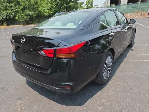 Another view of 2025 Nissan Altima SV for sale in Hamburg, PA at Outten Chevrolet of Hamburg