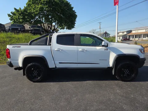 Photos of 2019 Chevrolet Colorado 4WD ZR2 for sale in Hamburg, PA at Outten Chevrolet of Hamburg