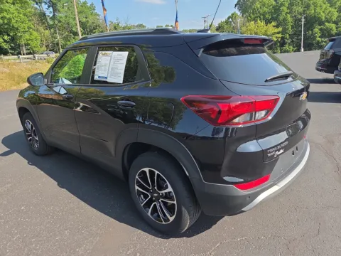 More photos of 2024 Chevrolet Trailblazer LT at Outten Chevrolet of Hamburg, PA
