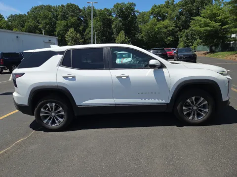 Photos of 2025 Chevrolet Equinox AWD LT for sale in Hamburg, PA at Outten Chevrolet of Hamburg
