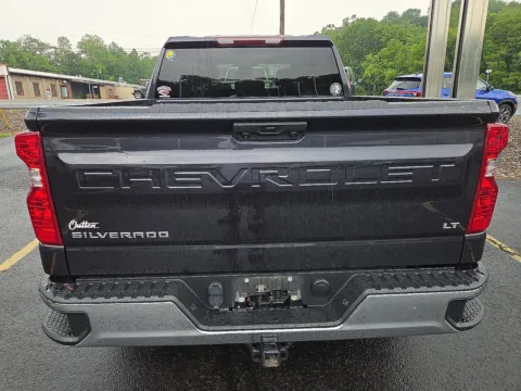 More photos of 2023 Chevrolet Silverado 1500 LT at Outten Chevrolet of Hamburg, PA
