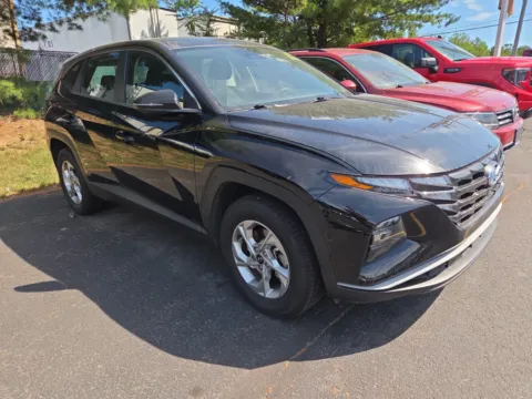 Black 2022 Hyundai Tucson SE for sale in Hamburg, PA