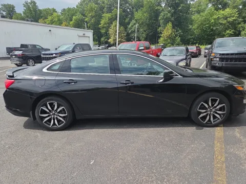 Photos of 2022 Chevrolet Malibu RS for sale in Hamburg, PA at Outten Chevrolet of Hamburg