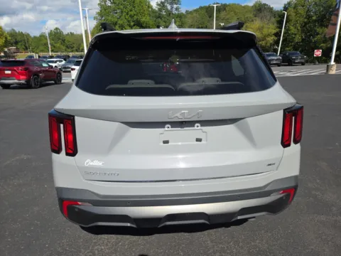 More photos of 2024 Kia Sorento X-Line EX at Outten Chevrolet of Hamburg, PA