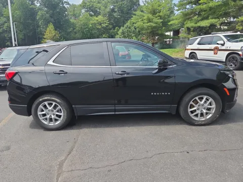 Photos of 2024 Chevrolet Equinox LT for sale in Hamburg, PA at Outten Chevrolet of Hamburg