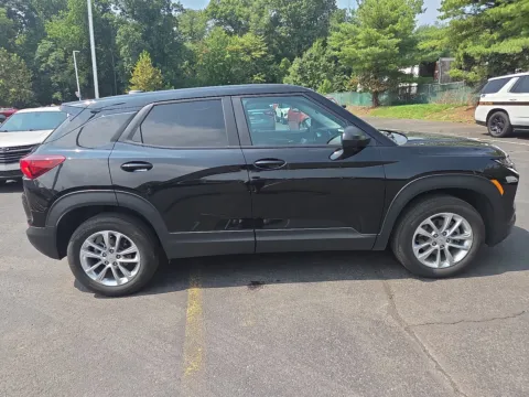 Photos of 2025 Chevrolet Trailblazer LS for sale in Hamburg, PA at Outten Chevrolet of Hamburg