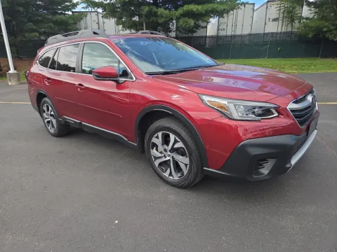 Red 2022 Subaru Outback Limited for sale in Hamburg, PA