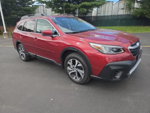 Red 2022 Subaru Outback Limited for sale in Hamburg, PA