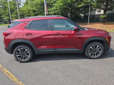 Photos of 2025 Chevrolet Trailblazer LT for sale in Hamburg, PA at Outten Chevrolet of Hamburg