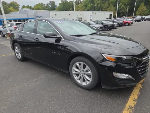 Black 2025 Chevrolet Malibu LT for sale in Hamburg, PA