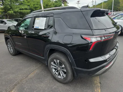 More photos of 2025 Chevrolet Equinox AWD LT at Outten Chevrolet of Hamburg, PA