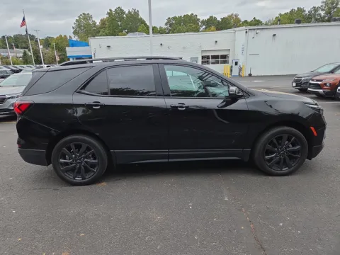 Photos of 2024 Chevrolet Equinox RS for sale in Hamburg, PA at Outten Chevrolet of Hamburg