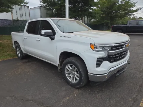 White 2024 Chevrolet Silverado 1500 LT for sale in Hamburg, PA