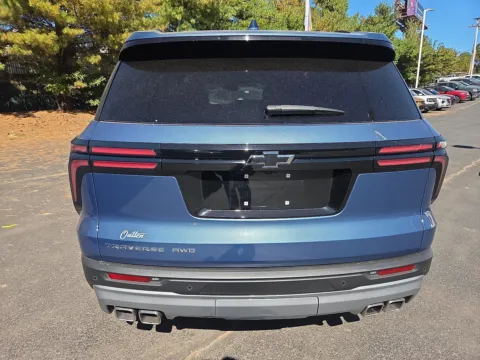 More photos of 2025 Chevrolet Traverse AWD LT at Outten Chevrolet of Hamburg, PA