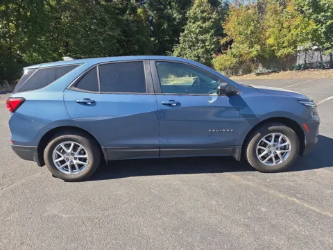Photos of 2024 Chevrolet Equinox LS for sale in Hamburg, PA at Outten Chevrolet of Hamburg