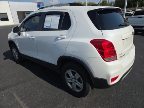 More photos of 2022 Chevrolet Trax LT at Outten Chevrolet of Hamburg, PA