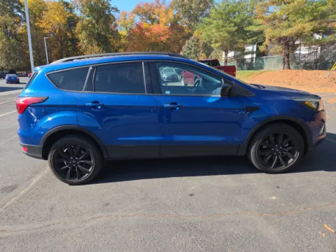 Photos of 2019 Ford Escape SE for sale in Hamburg, PA at Outten Chevrolet of Hamburg