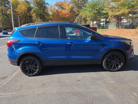 Photos of 2019 Ford Escape SE for sale in Hamburg, PA at Outten Chevrolet of Hamburg
