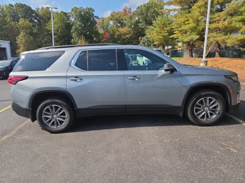 Photos of 2024 Chevrolet Traverse Limited LT Cloth for sale in Hamburg, PA at Outten Chevrolet of Hamburg