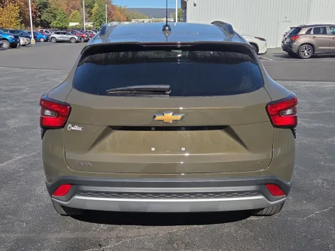 More photos of 2024 Chevrolet Trax LT at Outten Chevrolet of Hamburg, PA
