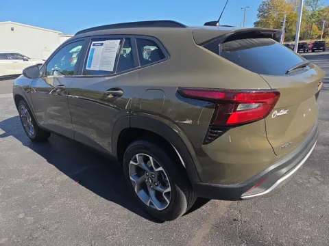 More photos of 2024 Chevrolet Trax LT at Outten Chevrolet of Hamburg, PA