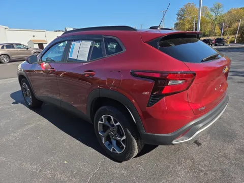 More photos of 2024 Chevrolet Trax LT at Outten Chevrolet of Hamburg, PA