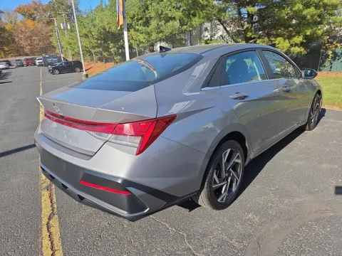 Another view of 2025 Hyundai Elantra SEL Convenience for sale in Hamburg, PA at Outten Chevrolet of Hamburg