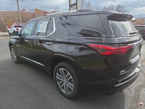 More photos of 2023 Chevrolet Traverse High Country at Outten Chevrolet of Hamburg, PA