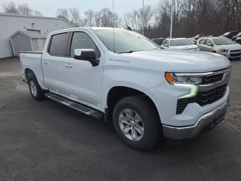 White 2022 Chevrolet Silverado 1500 LT for sale in Hamburg, PA