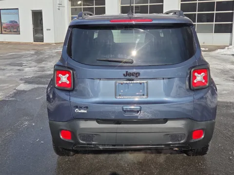 More photos of 2022 Jeep Renegade Altitude at Outten Chrysler Dodge Jeep Ram of Tamaqua, PA