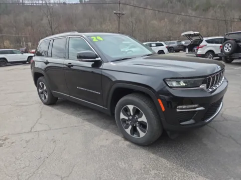 Black 2024 Jeep Grand Cherokee 4xe for sale in Tamaqua, PA