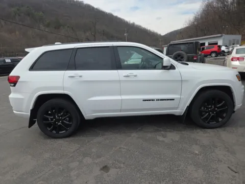 Photos of 2021 Jeep Grand Cherokee Laredo X for sale in Tamaqua, PA at Outten Chrysler Dodge Jeep Ram of Tamaqua