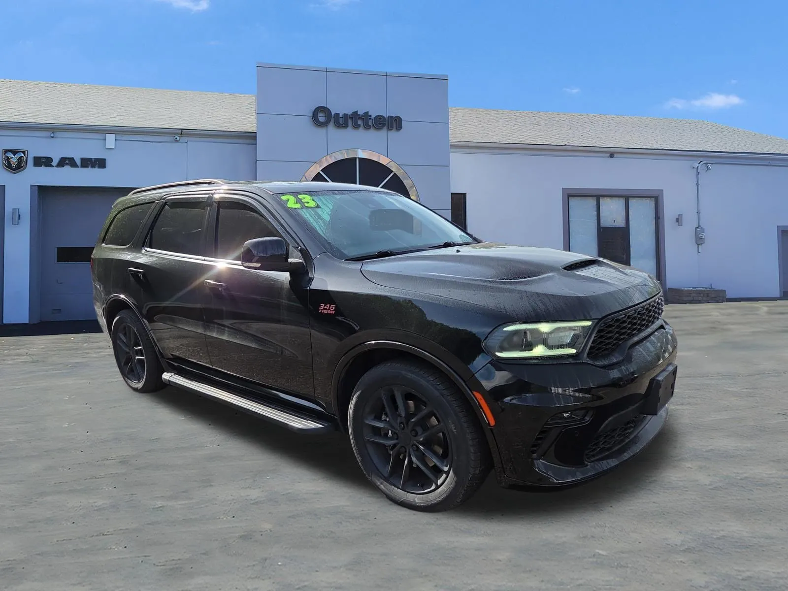 Black 2023 Dodge Durango R/T Plus for sale in Tamaqua, PA