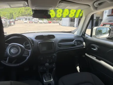 More photos of 2019 Jeep Renegade Altitude at Outten Chrysler Dodge Jeep Ram of Tamaqua, PA