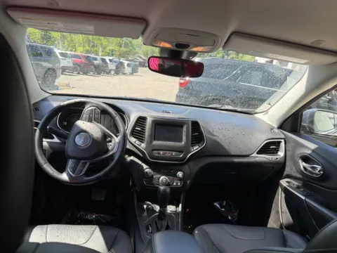 More photos of 2021 Jeep Cherokee Latitude Lux at Outten Chrysler Dodge Jeep Ram of Tamaqua, PA