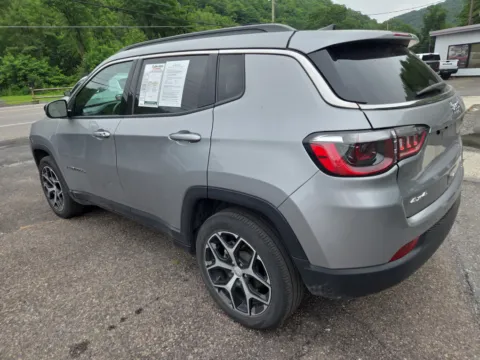 More photos of 2024 Jeep Compass Latitude at Outten Chrysler Dodge Jeep Ram of Tamaqua, PA