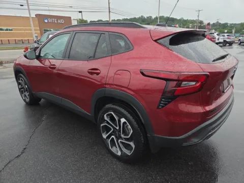 More photos of 2025 Chevrolet Trax 2RS at Outten Chrysler Dodge Jeep Ram of Tamaqua, PA