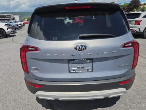 More photos of 2021 Kia Telluride LX at Outten Chrysler Dodge Jeep Ram of Tamaqua, PA