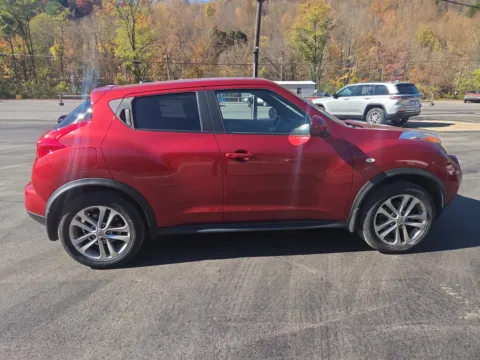 Photos of 2014 Nissan JUKE SV for sale in Tamaqua, PA at Outten Chrysler Dodge Jeep Ram of Tamaqua