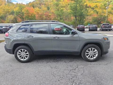 Photos of 2022 Jeep Cherokee Latitude Lux for sale in Tamaqua, PA at Outten Chrysler Dodge Jeep Ram of Tamaqua