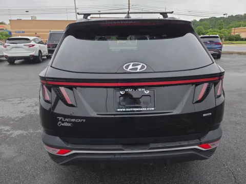 More photos of 2022 Hyundai Tucson SEL at Outten Chrysler Dodge Jeep Ram of Tamaqua, PA