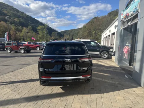 Another view of 2021 Jeep Grand Cherokee L Summit for sale in Tamaqua, PA at Outten Chrysler Dodge Jeep Ram of Tamaqua