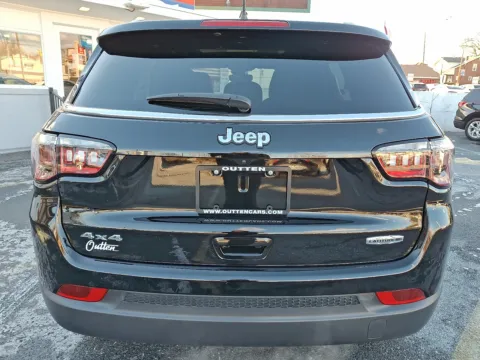 More photos of 2024 Jeep Compass Latitude Lux FWD at Outten Chevrolet Allentown, PA