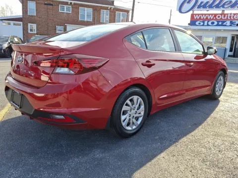 More photos of 2019 Hyundai Elantra SE at Outten Chevrolet Allentown, PA
