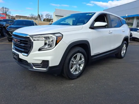 White 2023 GMC Terrain AWD SLE for sale in Allentown, PA