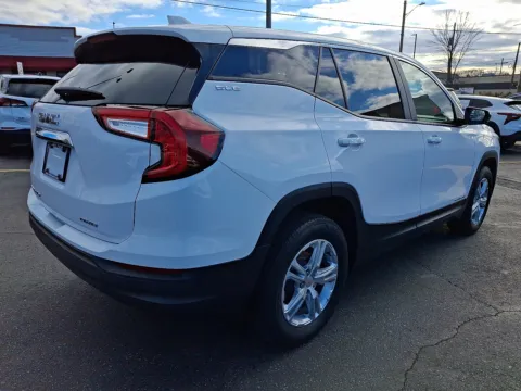 More photos of 2023 GMC Terrain AWD SLE at Outten Chevrolet Allentown, PA